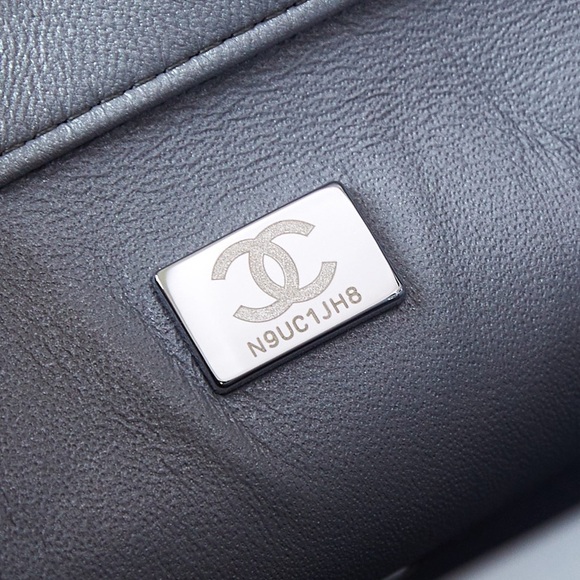 Chic Patterned Chain Shoulder Bag - Picture 7 of 7